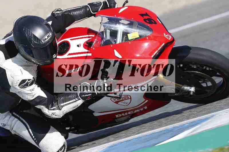 /Archiv-2025/02 28.-31.01.2025 Moto Center Thun Jerez/blau-blue/81